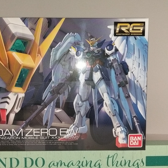 🎀 Bandai 🎀 #17 Wing Gundam Zero EW 1/144 Model Kit Build Japan 🎀 - Picture 3 of 11